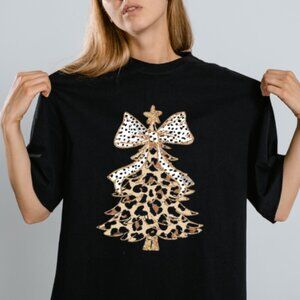 Leopard Print Christmas Tree, Christmas Tree Bow Cute Tee